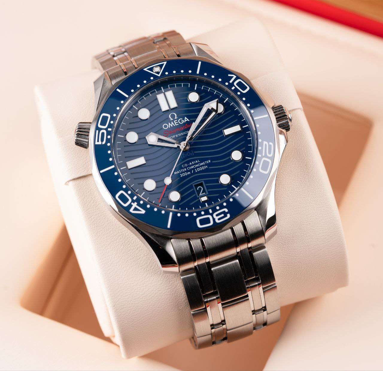 Omega Seamaster Diver 300M Men's Watch with Blue Dial - Master Copy