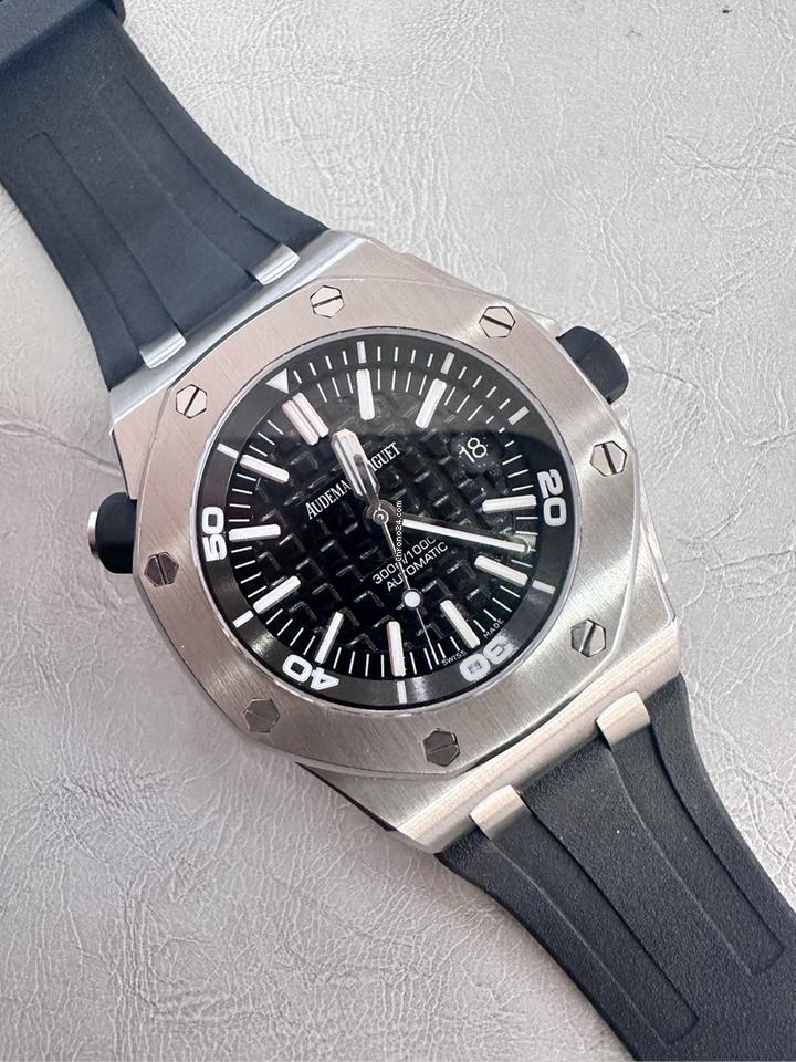 Audemars Piguet Royal Oak Offshore Diver Black Dial Black Rubber - Master Copy