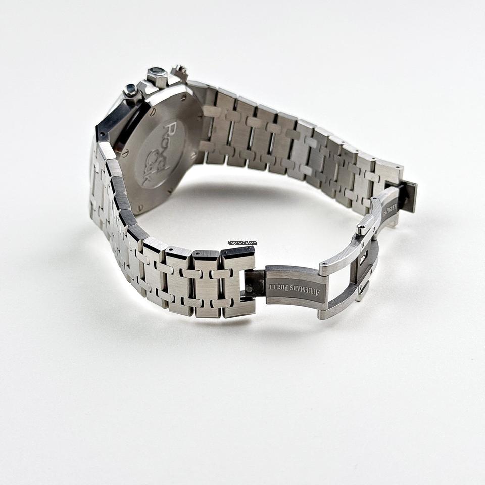 Audemars Piguet Royal Oak - Master Copy