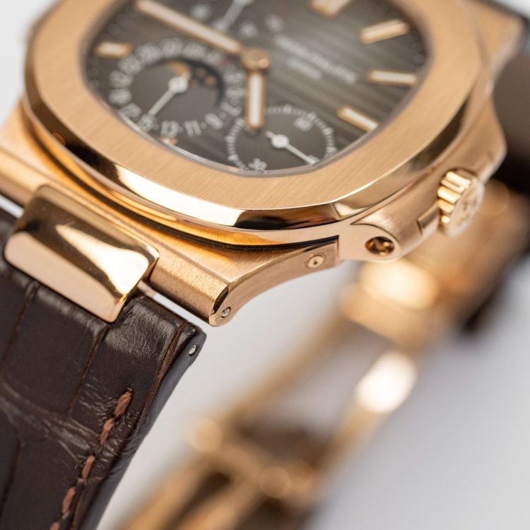 Patek Philippe Nautilus Leather - Master Copy