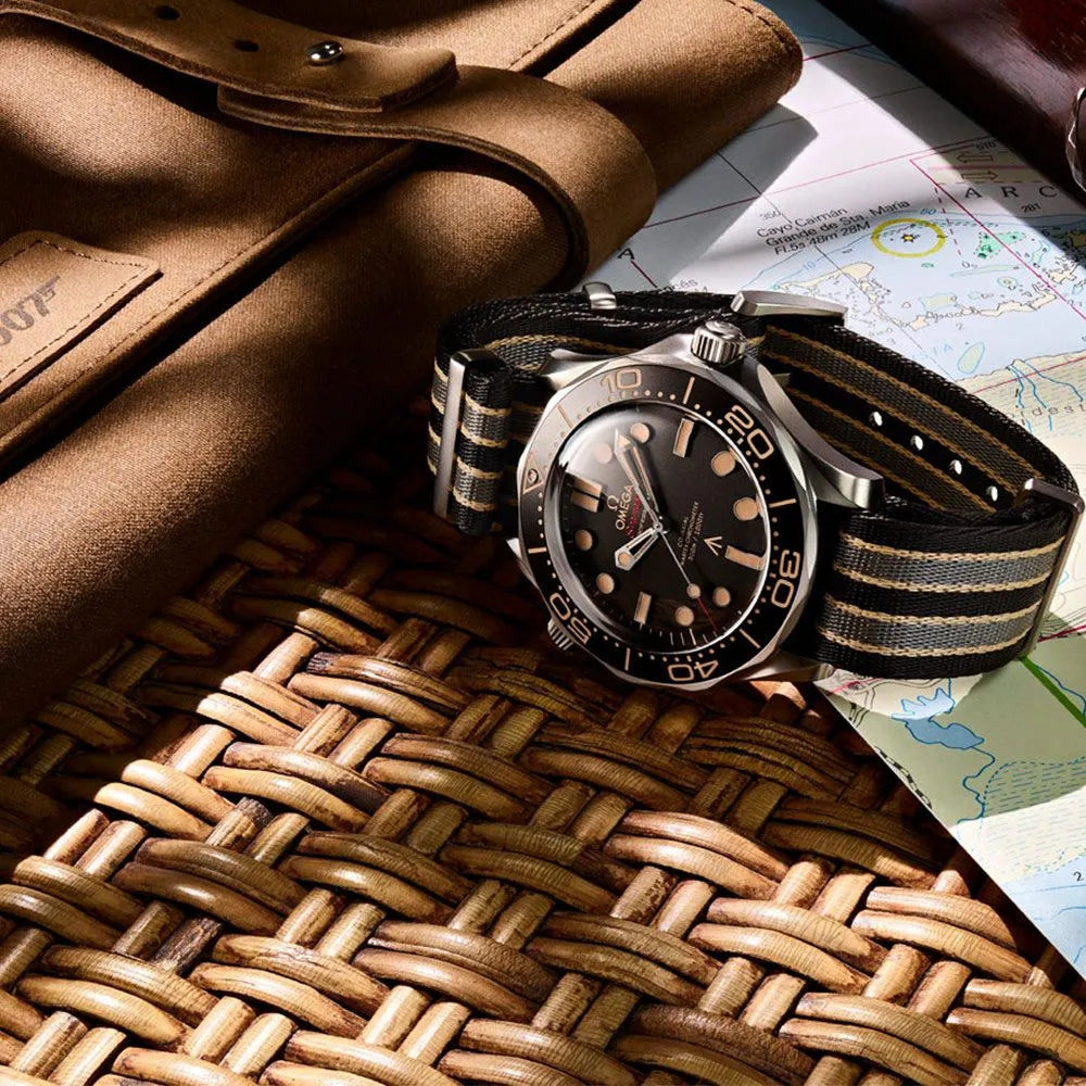 OMEGA Seamaster Diver 300m Co-Axial Master Chronometer 007 James Bond Edition - Master Copy