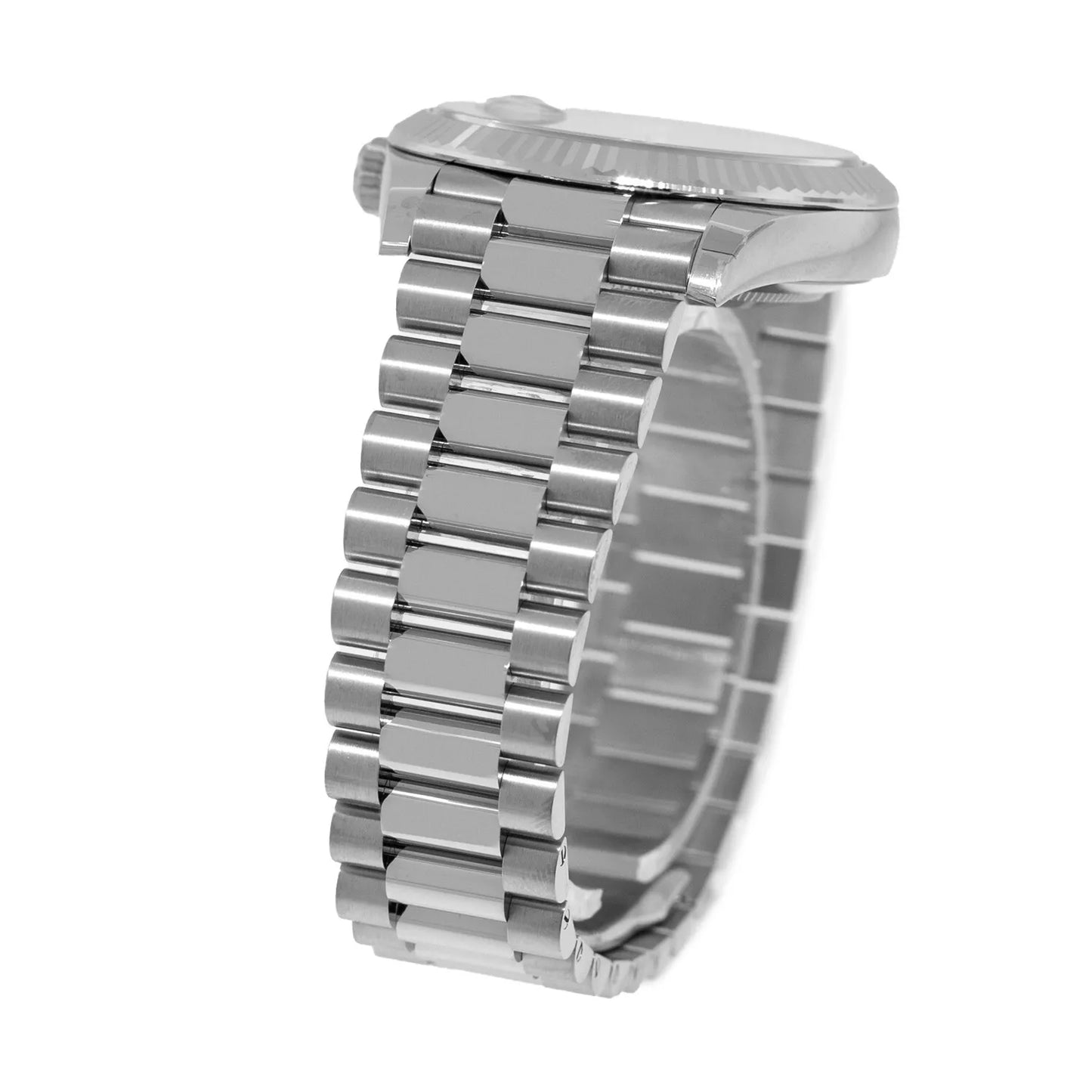 Rolex Day-Date 40mm White Roman Dial President - Master Copy