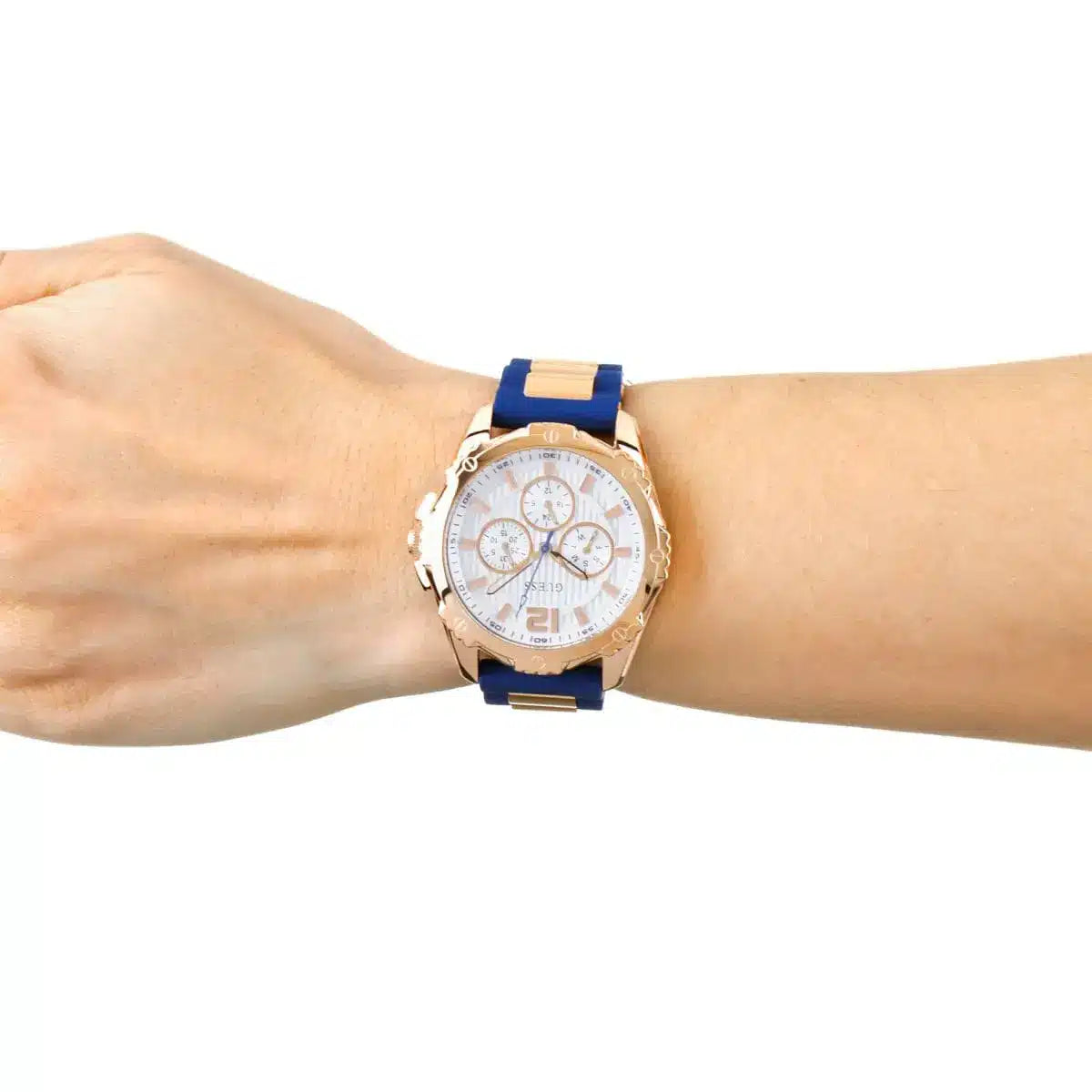 Guess women sport watch-W0325L8 - Original