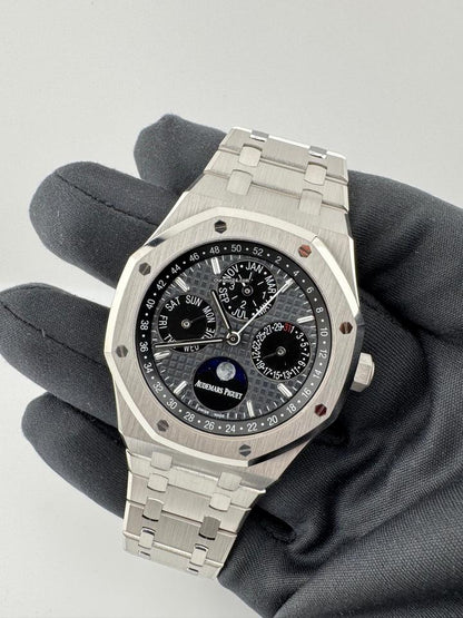 Audemars Piguet Royal Oak Offshore  - Master Copy