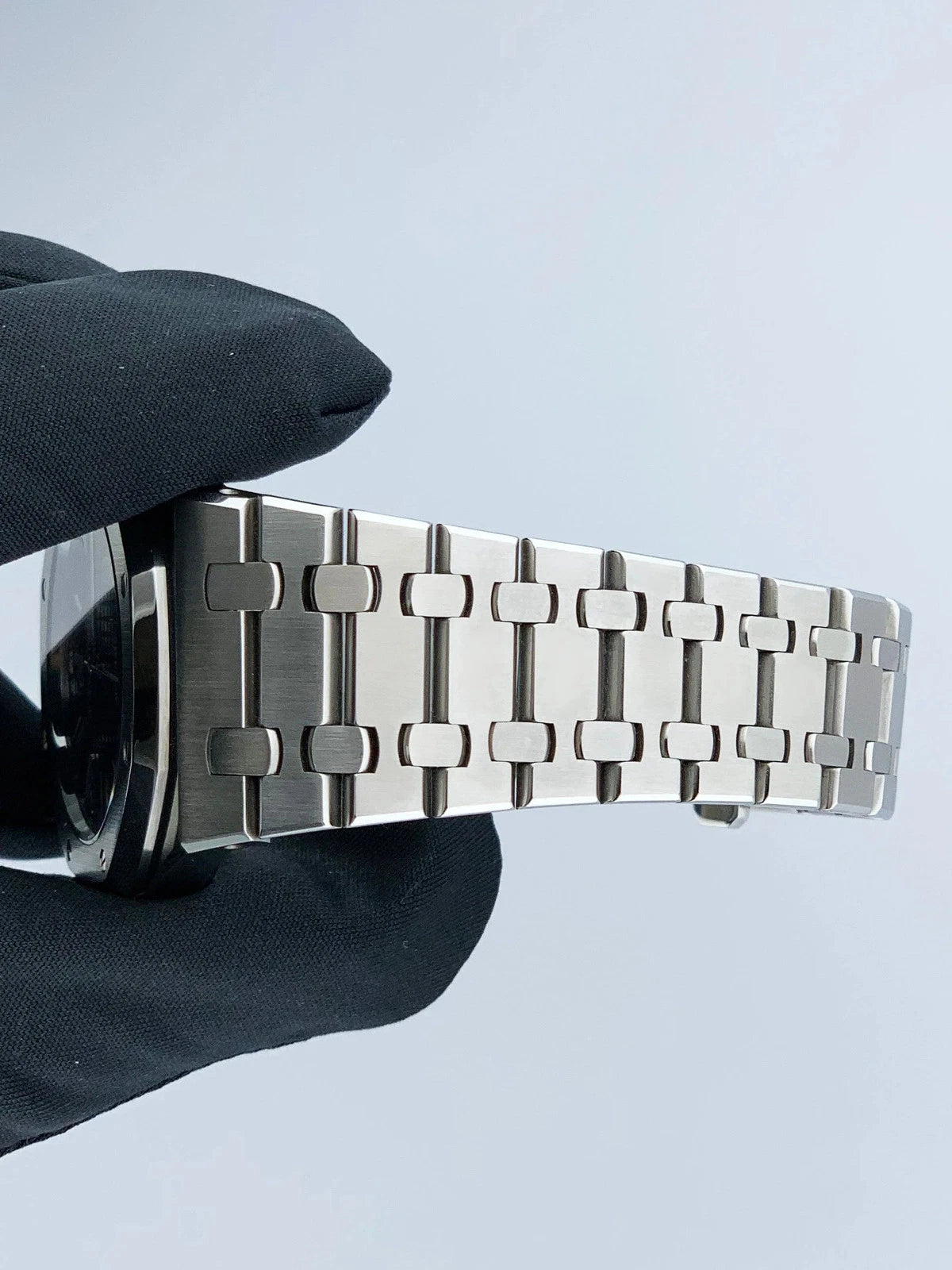 Perfect Quality Royal Oak Inspired by Audemars Piguet – Navy Blue Luxury Edition