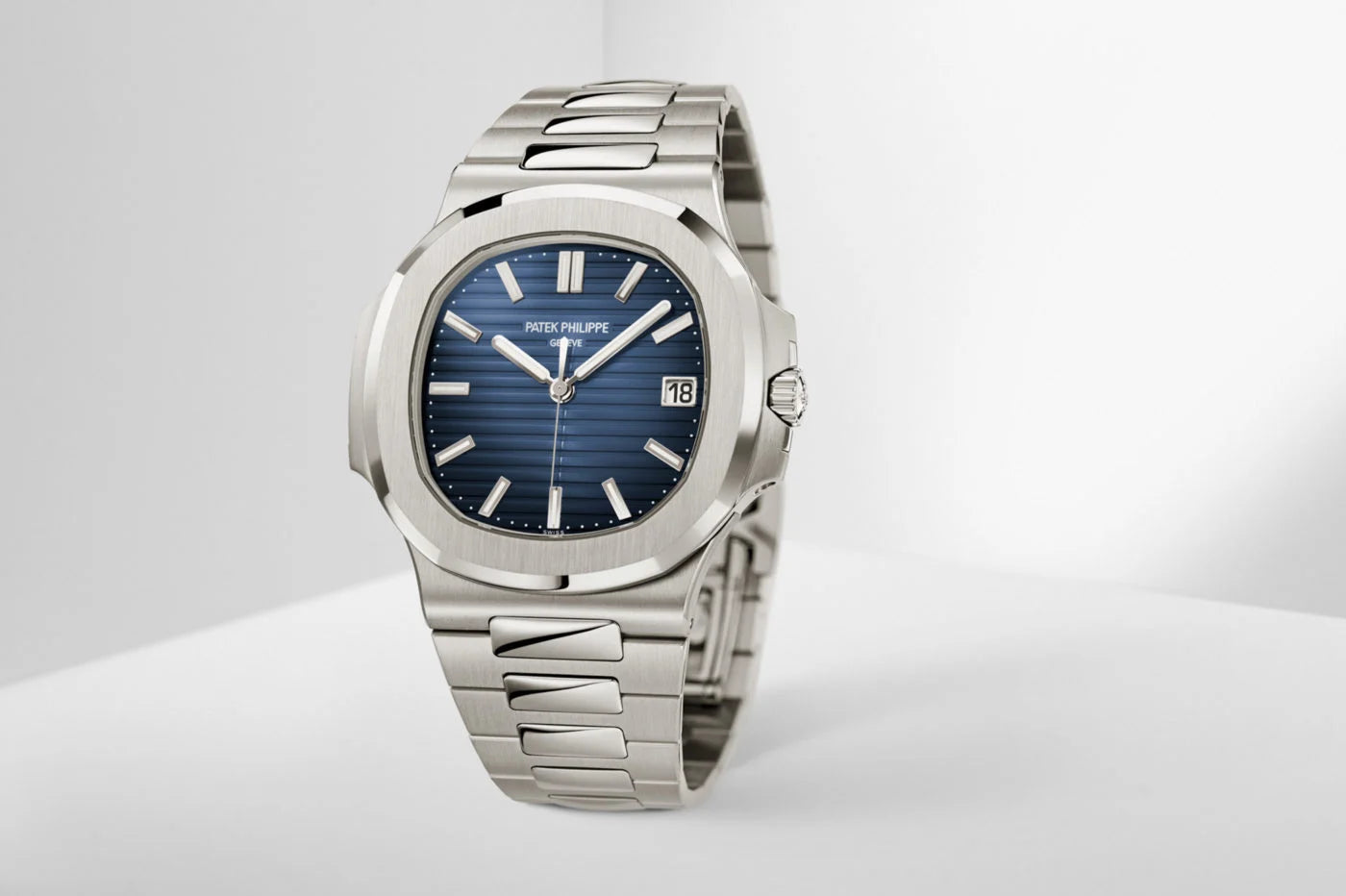 Perfect Quality Nautilus  Inspired by Patek Philippe – Blue Luxury Edition
