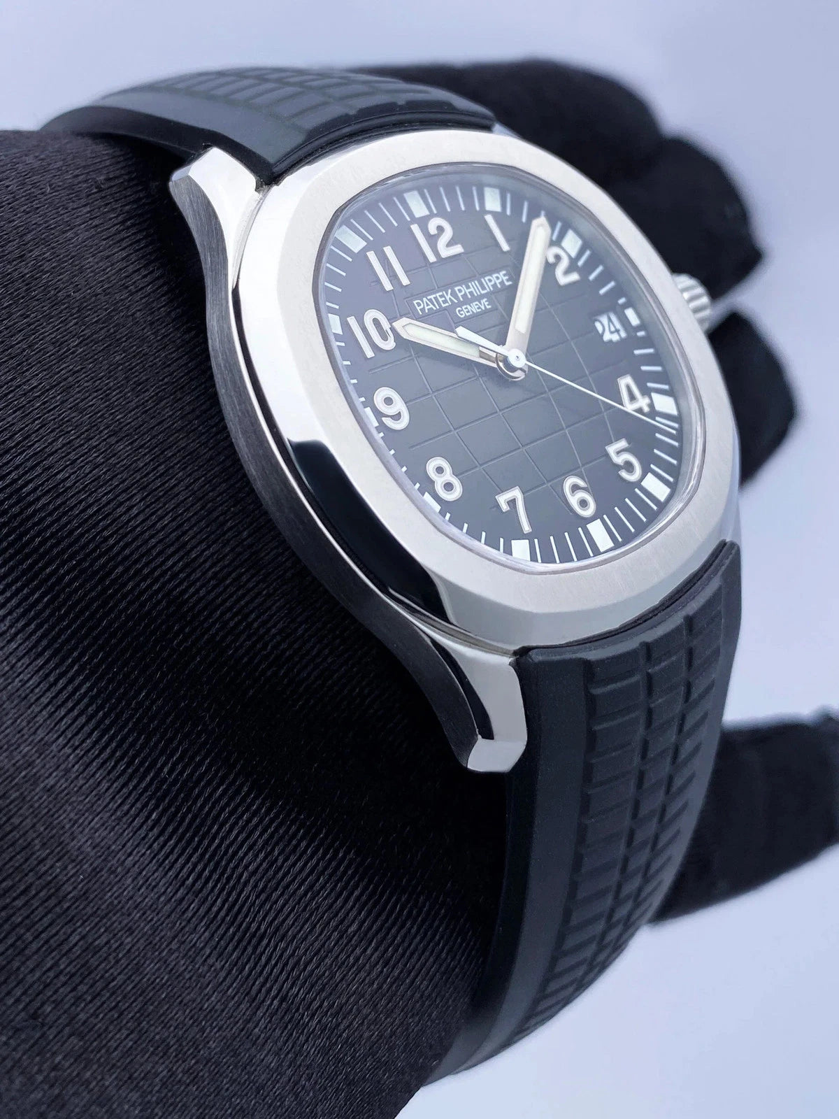 Perfect Quality Aquanaut Inspired by Patek Philippe – Navy Blue Luxury Edition