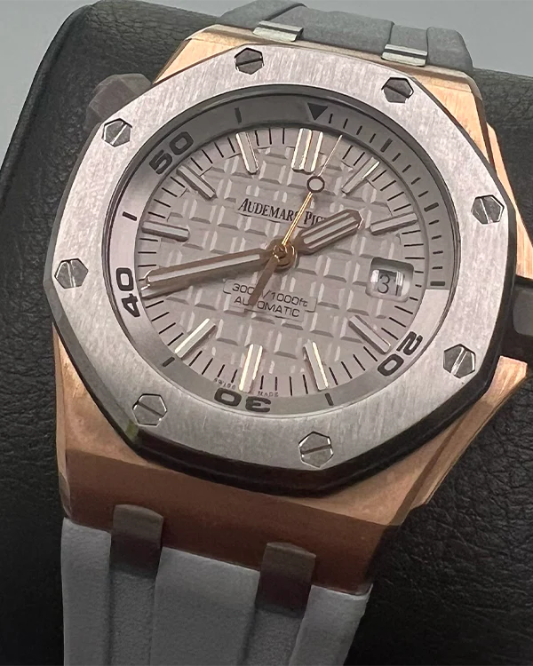 Audemars Piguet Royal Oak Offshore Diver - Master Copy